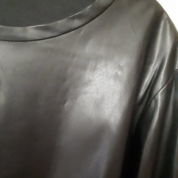 Preloved Zara black faux leather bell sleeve top, XS - Picture 9 of 9